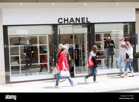 outlet chanel parigi|Chanel outlet france.